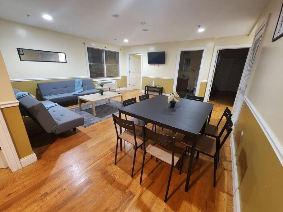 Classy 3 Bed Near Nyc With View! Appartement Union City Buitenkant foto